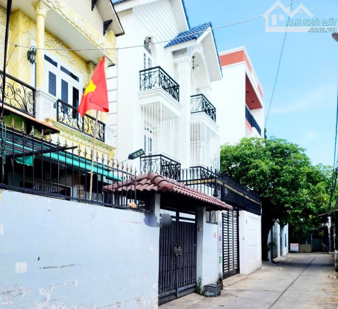 BIỆT THỰ MINI SÁT VÁCH QUẬN 8 HEM THÔNG 5M - ĐƯỜNG AN DƯƠNG VƯƠNG - AN LẠC BÌNH TÂN