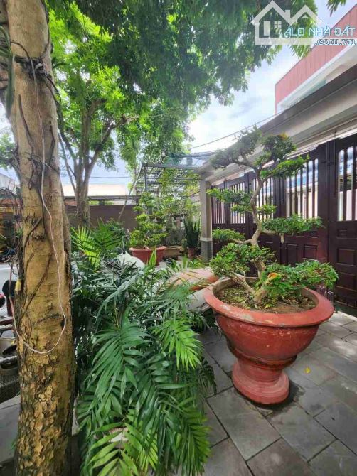 💎BÁN BIỆT THỰ 3 TẦNG- 460M2- GẦN CẦU NGUYỄN TRI PHƯƠNG- NGANG 14M- TT KHUÊ TRUNG- 19 TỶ X
