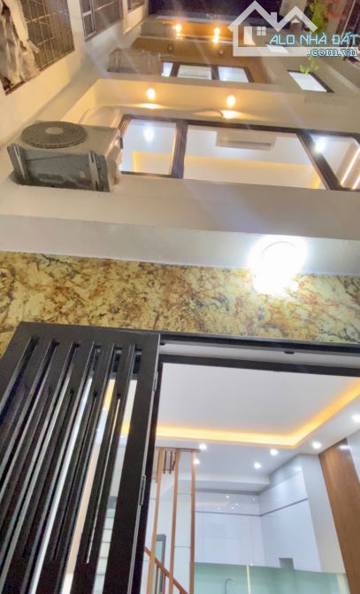 Bán Nhà Khương Trung 5 Tầng Xây Mới – Ngõ Nông, Gần Ô Tô – Giá Chỉ 7.25 Tỷ