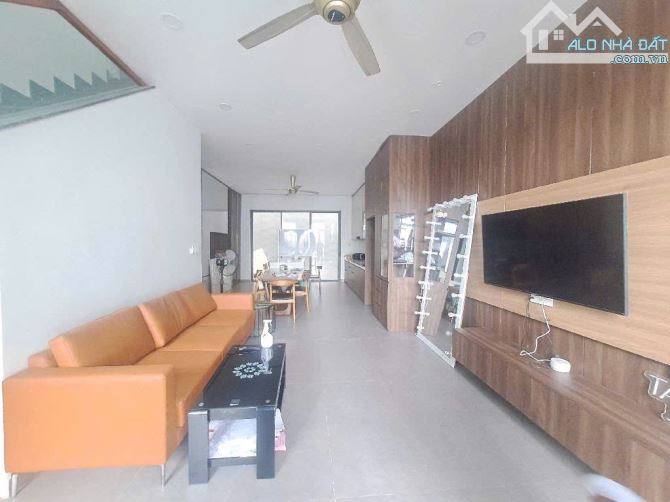 Nhà 5 tầng Mặt tiền đường THẠNH LỘC 15, phường TL, Q12, dt 100m2 (5mx20m), Đường 10m💰 9Ty