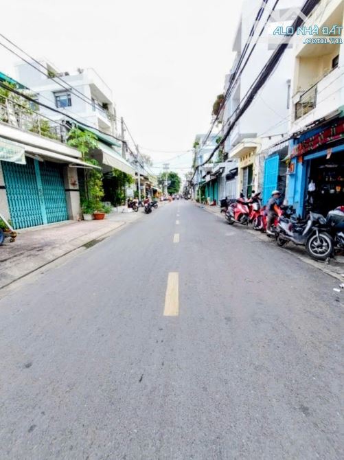 ✨ Bán Nhà Chính Chủ, Hiếm đường Phong Phú P12, Q8 - Giá chỉ 2,45 Tỷ 💰