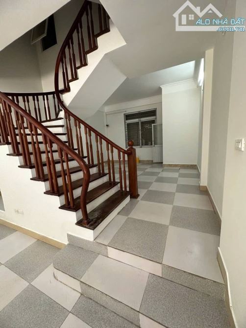 Bán nhà Ngõ 192 Lê Trọng Tấn - Hoàng Mai - Phân lô - Oto tránh - Thông số đẹp - 20.7 tỷ.