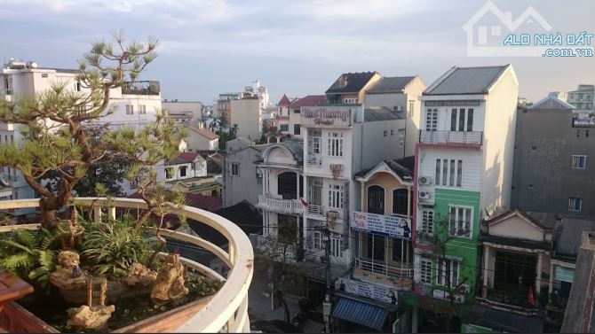 BÁN KHÁCH SẠN KIỆT NGUYỄN CÔNG TRỨ Thông NGUYỄN THÁI HỌC