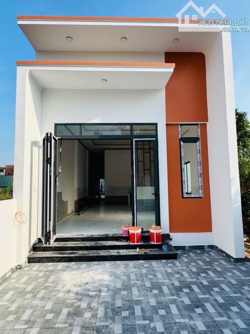 Bán nhà chính chủ 2p ngủ . Dân đông kín sát kcn