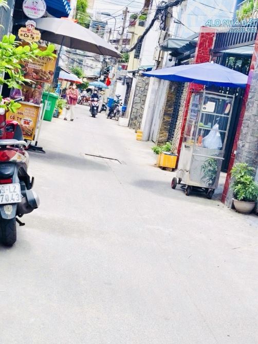 BÁN NHÀ HXH - NGUYỄN THỊ TẦN - QUẬN 8 - 56M2 - 3 TẦNG - HOÀN CÔNG ĐỦ CHỈ 7.18 TỶ.
