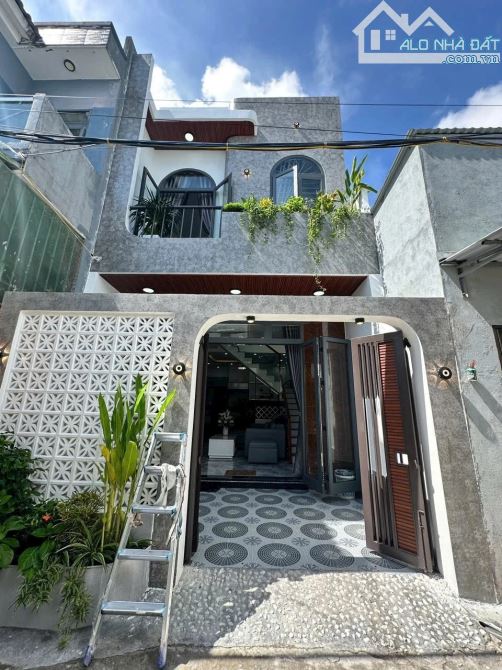 NHÀ 2 TẦNG ĐƯỜNG ĐÀ SƠN 2 - FULL NỘI THẤT - CHỈ 3,5 TỶ