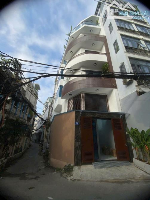 NGỘP - BÁN NHÀ GÓC 2 MẶT TIỀN PHÚ NHUẬN - CÓ THANG MÁY - FULL NỘI THẤT - 13 TỶ