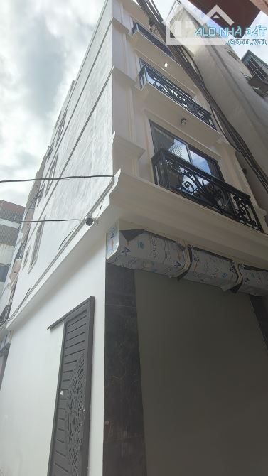Bán nhà phố Bùi Xương TRẠCH xây mới. 5 tầng căn góc , giá chỉ 7tỷ