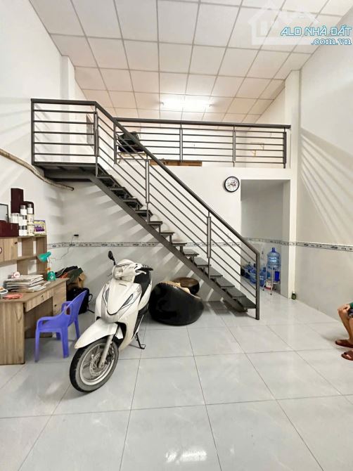 🏡 NHÀ HIẾM TL26 – GẦN NGÃ 4 GA, GIÁ TỐT