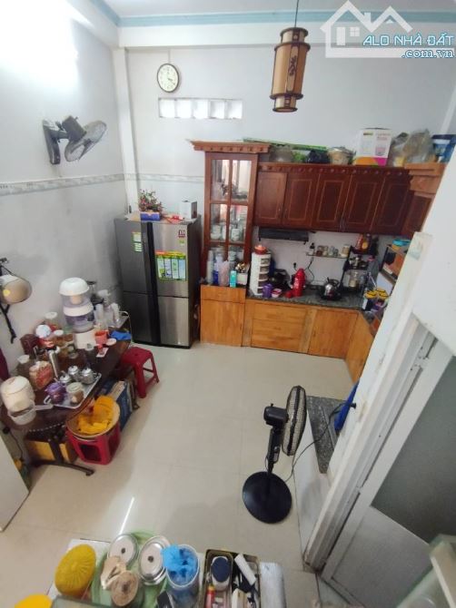 Nhà Phạm Văn Chiêu Phường 8 Gò Vấp 4 tầng hẻm 1 trục 6m cách mặt tiền 30m giá 6,55 tỷ