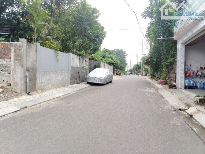 BÁN LÔ ĐẤT  KIỆT 5m5 2 Ô TÔ TRÁNH TÔN ĐẢN - CẨM LỆ CÁCH ĐƯỜNG CHÍNH VÀI BƯỚC CHÂN.