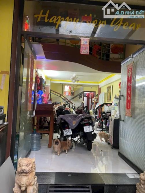 BÁN GẤP NHÀ NHẬT TẢO- TT QUẬN 10 – VỊ TRÍ VÀNG –HẺM THÔNG 4 TẦNG BTCT- 7.5 TỶ còn TL