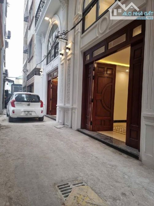 chợ Thạch Bàn nhà ĐẸP 48m 6 tầng Ô TÔ đỗ cửa nhỉnh 8TỶ