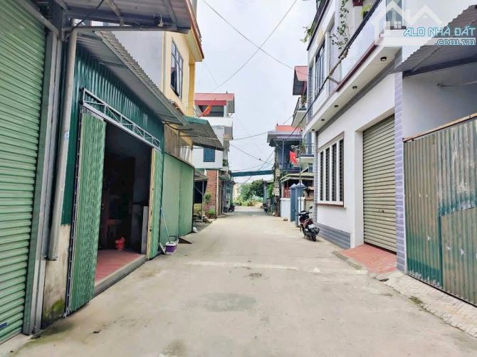 B.ÁN GẤP NHÀ ĐẸP PHỐ BỒ ĐỀ, NHÀ 5 TẦNG 2 MẶT THOÁNG MỚI CONG, NGÕ XE 7 CHỖ, NHỈNH 8 T.Ỷ