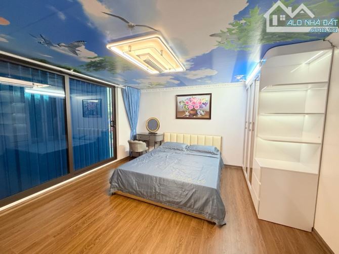 🔥 NHÀ ĐẸP 5 TẦNG – 5M RA MẶT PHỐ TÂY SƠN – NGÃ TƯ SỞ – FULL NỘI THẤT
