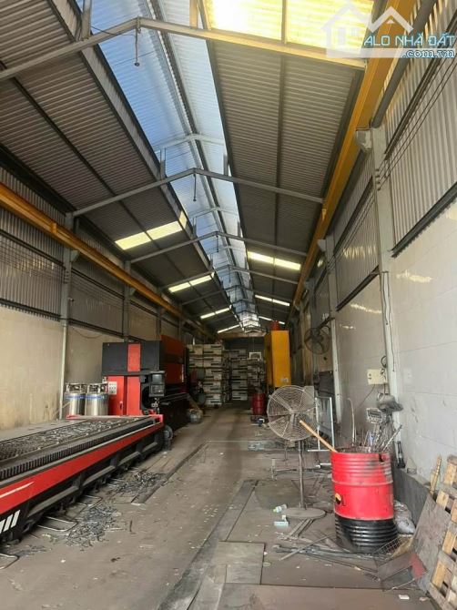X111 🆘 Bán gấp nhà xưởng 365m2 mặt tiền kinh doanh QL1A long bình - biên hoà - đồng nai👉