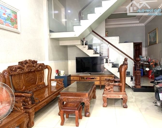 BÁN NHÀ HXH THÔNG - CHỈ NHỈNH 4 TỶ (90M2) 📍GẦN VINCOM LÊ VĂN VIỆT, NGÃ TƯ THỦ ĐỨC