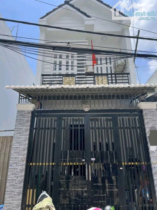 Nhà 60m² 4x15m Hiệp Thành 13 Quận 12 sổ đẹp giá rẻ 4.25 tỷ