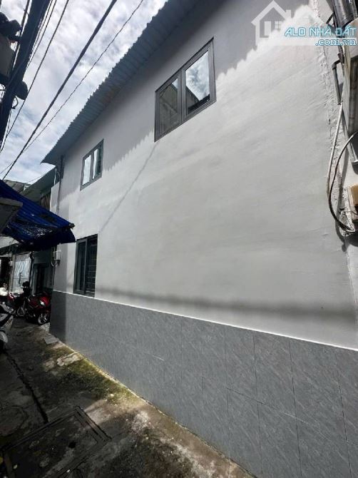 NHÀ ĐẸP Phú Thọ Hoà Ở NGAY DT 4mx8m, trệt 1 lầu 2 PN 2 WC -Giá 3️⃣Ty2️⃣