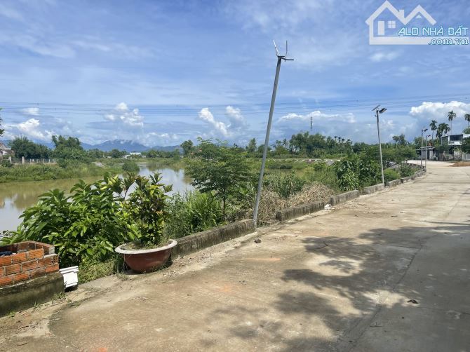 BÁN NHÀ ĐẸP 3 TẦNG VIÊW SÔNG YÊN- SÁT TRỤC Đ. NAM KỲ KHỞI NGHĨA- HOÀ TIẾN- ĐÀ NẴNG