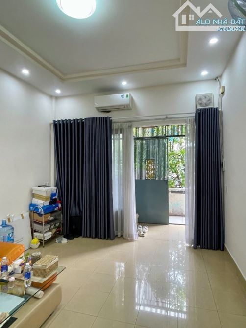 Chung Cư, Bạch Vân, Trung Tâm Quận 5, 72m2, 2 PN, SHR, Giá 3.2 Tỷ TL