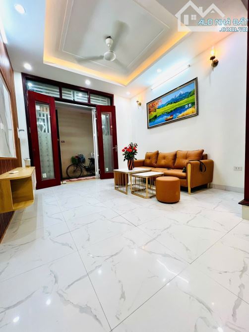 BÁN NHÀ AN THẮNG, DT 30M, 4T, MT 3,7M, GIÁ 3,68 TỶ.