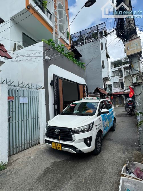 RẺ HƠN THỊ TRƯỜNG 2,6 TỶ  💰 Chỉ cần 6,2 tỷ vốn tự có → Sở hữu ngay tòa nhà 16 căn hộ.