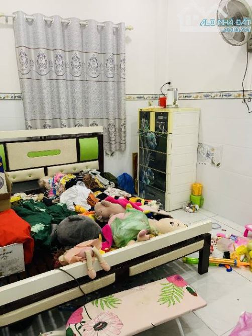 BÁN NHÀ MẶT TIỀN PHAN XÍCH LONG, QUẬN 11, 64M2
