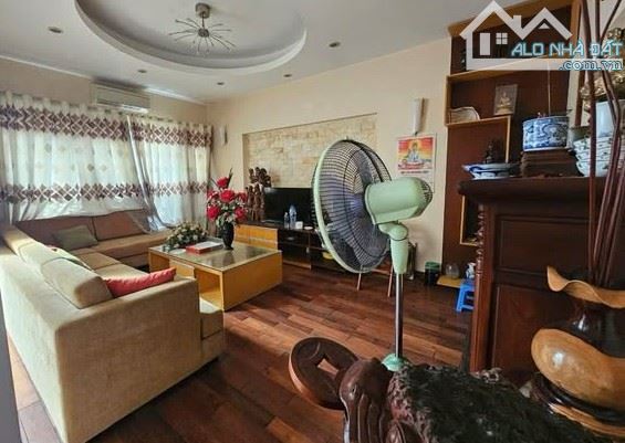 Mỗ Lao Trần Phú Hà Đông nhà 4 tầng chủ xây tâm huyết NGõ thông ô tô qua cửa
