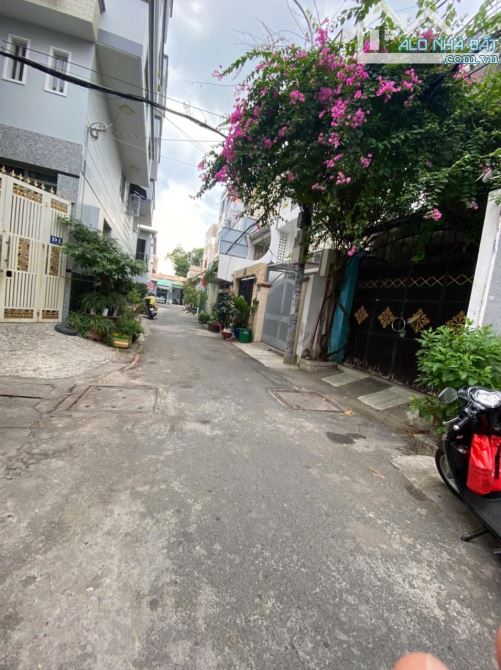 Nhà 4 tầng, 6phòng, 7wc- khu cư xá Phú Lâm Quận 6, hẻm ô tô, giá 10,2 tỷ