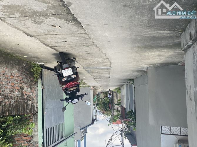 BÁN 60m LÔ GÓC ĐƯỜNG THÔNG Ô TÔ THỊ TRẤN QUANG MINH GIÁ RẺ NHẤT KHU VỰC