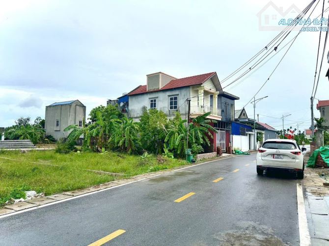 Siêu phẩm mới tinh giá tốt nhất thị trường. Lô trục liên thôn Lâm Động 72,3m đường 8m