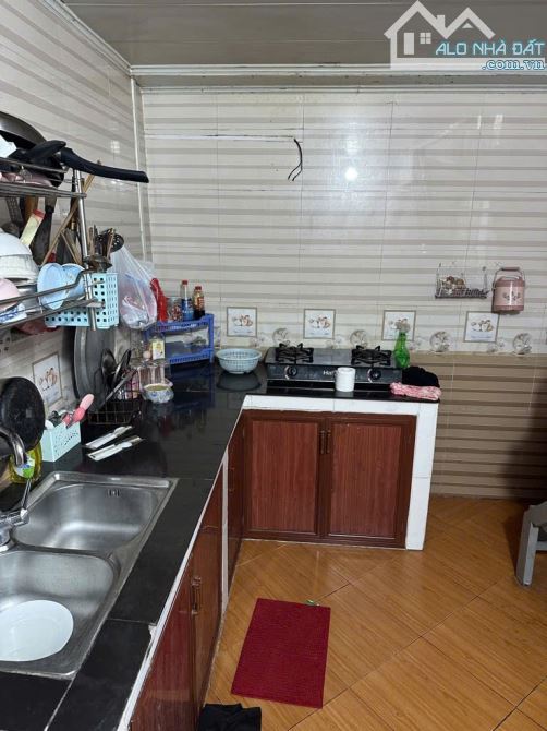 TDP An Lạc / Nhà C4 56m, 3.5m tiền, 4.9 tỷ/Ô tô vào, Sát mặt phố, tiềm năng tăng giá mạnh