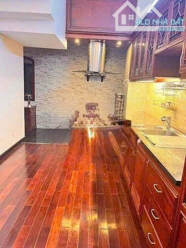 Nguyễn Thị Tần, Quận 8, 3 Tầng, Hẻm xe hơi, 54m2, chỉ 7,18 tỷ