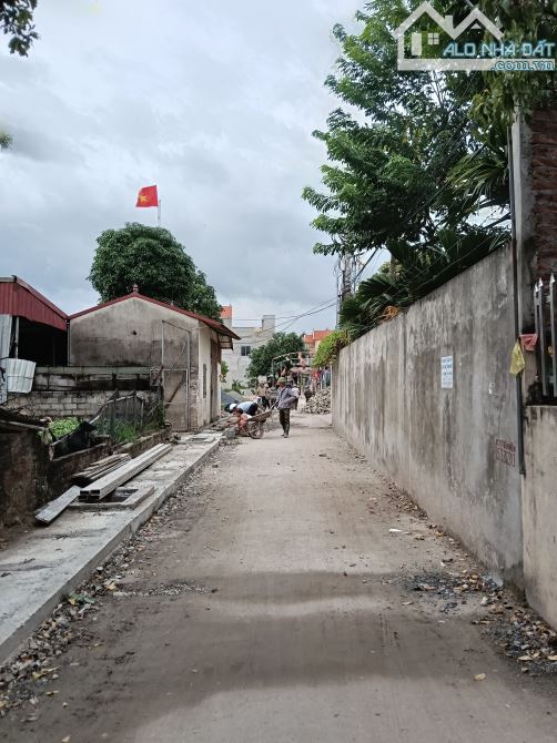 Mảnh đất nhỏ xinh đường rộng 💸 giá rẻ 👉 chương dương -thường tín