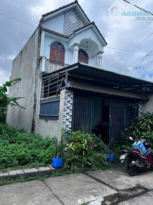 Bán căn nhà lầu khu TĐC Bình Hoà đi trung tâm hành chính công biên hoà 10 phút.