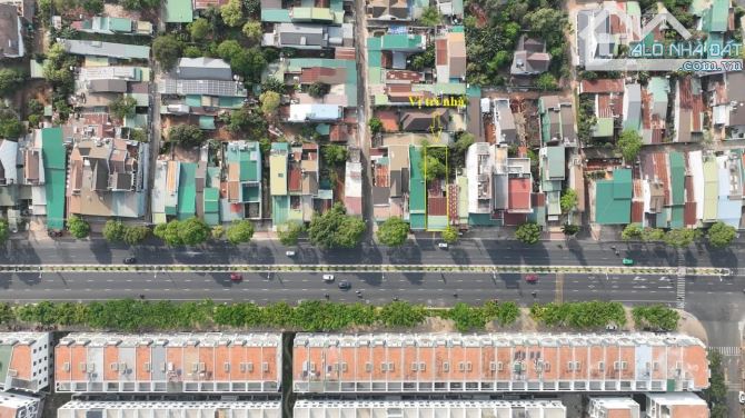 Bán đất mặt tiền đường Nguyễn Chí Thanh - đối diện dự án EcoCity -DT:9,9x25m - GIÁ:16 TỶ