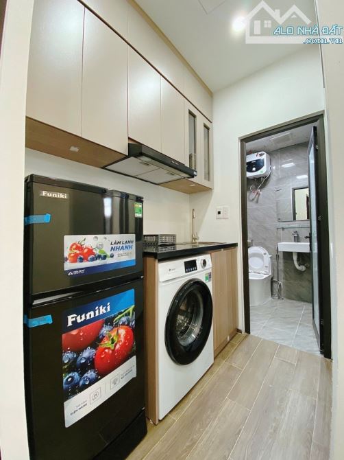 Căn hộ dòng tiền Nguyễn Chí Thanh 91m2, 7 tầng, 16 phòng, 19 tỷ, thu 95 triệu/tháng, sổ A4