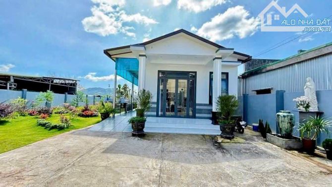 NHÀ VƯỜN ĐẸP GIÁ TỐT! Bán nhà vườn hẻm Phan Châu Trinh Lộc Tiến, phường 3 Bảo Lộc