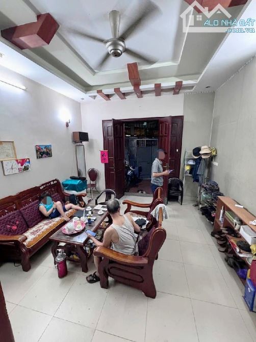 15 TỶ. BÁN ĐẤT 78M² TẶNG NHÀ 4 TẦNG  CẦU GIẤY – NGÕ NÔNG, GẦN PHỐ- CƠ HỘI VÀNG CHO ĐT