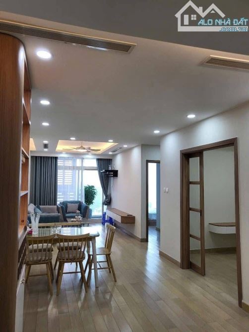 BÁN CĂN HỘ CHUNG CƯ DISCOVERY CENTRAL 67 TRẦN PHÚ BA ĐÌNH - 75M 2PN - GẦN LĂNG BÁC HIẾM