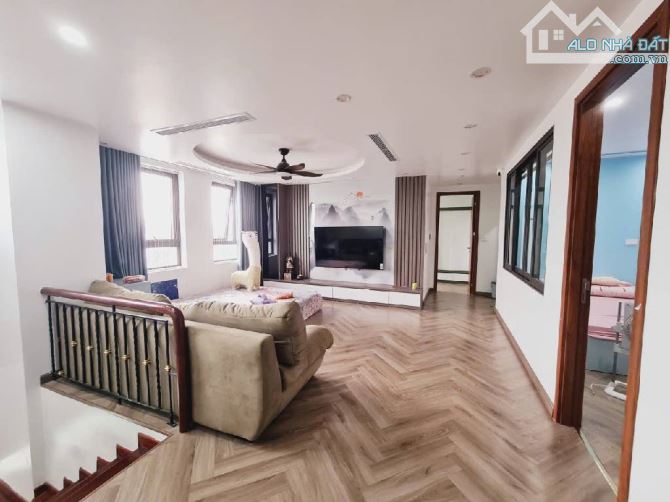 Căn Hộ Duplex Thanh Xuân/ 223 m2/ tầng 22/15.8 tỷ/ - 11