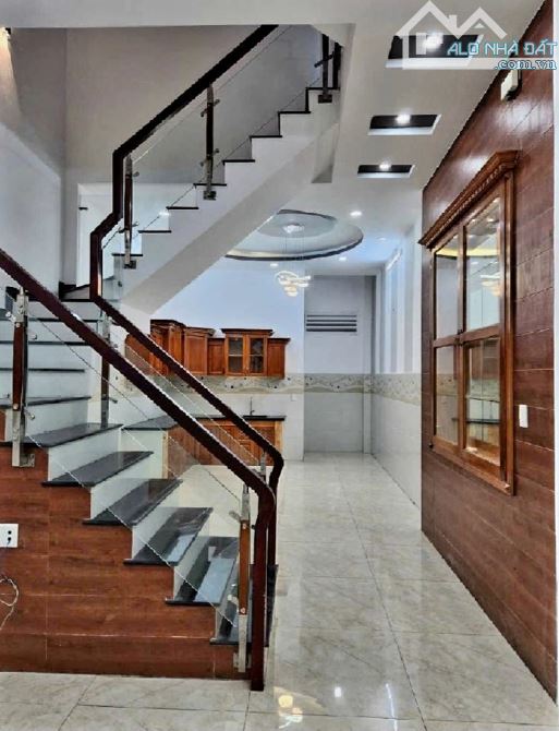 Bán nhà ( 4 X 20 ) 4 tầng đúc mới đẹp vào ở ngay, hẻm 4m giá 6,6 tỷ. - 1