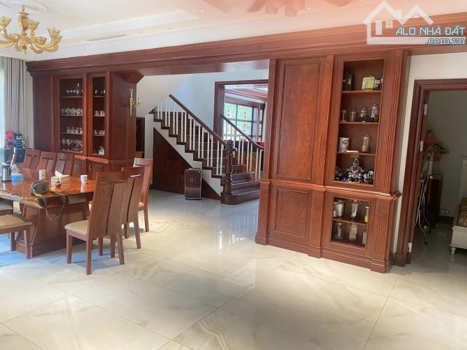Biệt thự Trung Yên 320m2 x 4 tầng - MT 16.5m - vỉa hè rộng, 5 Ô tô Tránh - Giá 116 tỷ - 1