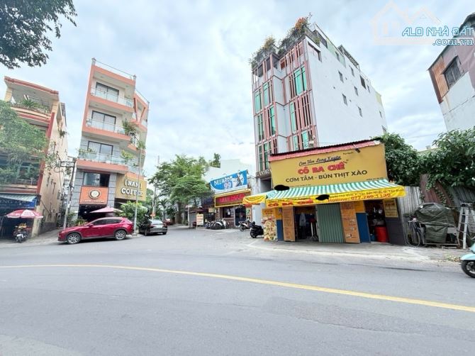 🏡Bán nhà MT Nguyễn Thái Bình - 18m2 - Dòng tiền 15tr/t - MT đường 20m - N.gang 5.5m 🏡 - 3