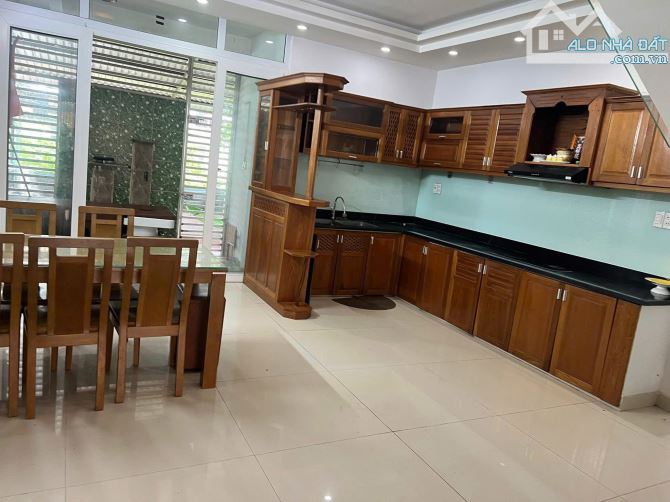 🔴 (NCC) CHO THUÊ NHÀ 3 MÊ GẦN ĐƯỜNG NGUYỄN SINH SẮC - BIỂN NGUYỄN TẤT THÀNH  • Diện tích: - 1