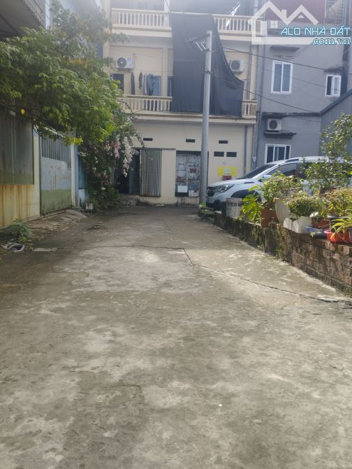 🌟 Đất lô góc trung tâm thị trấn Quang Minh , 55m2, giá tốt cho nhà đầu tư - 1
