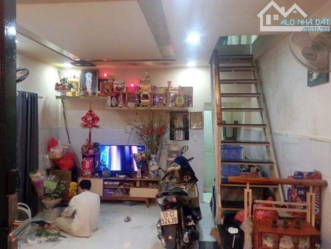 ❌HIẾM❌ NHÀ 2TẦNG - 40M2 - ĐƯỜNG SỐ P.TÂN QUY Q7 - hẻm 4M - SHR HC - CHỈ 5.1TỶ 🤩🏡🏡 - 1