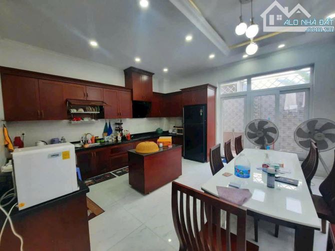 CHO THUÊ BIỆT THỰ KHU DÂN CƯ GIA HÒA – FULL NỘI THẤT -7x22 - 1