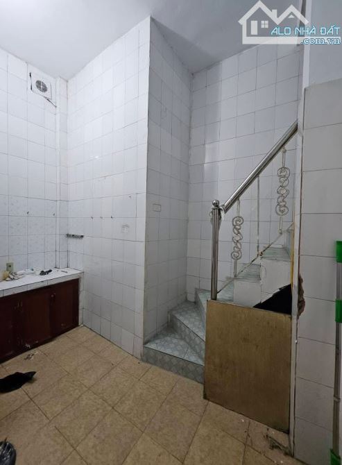 Tôn Đức Thắng, 30m, 3ngủ, Ngõ rộng 3,5m, 2 thoáng, Nhà dân xây khung cột, Không quy hoạch - 1